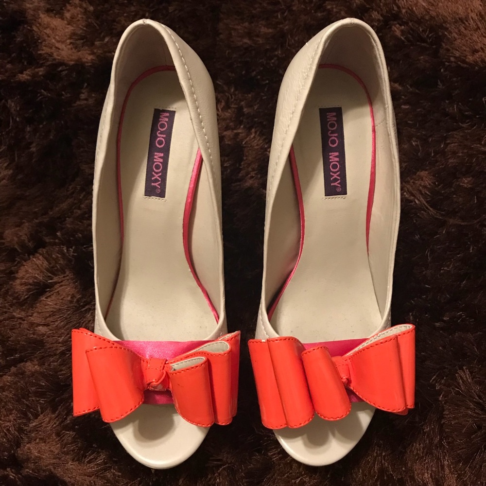 Multi color Cute Heels Like New Worn twice